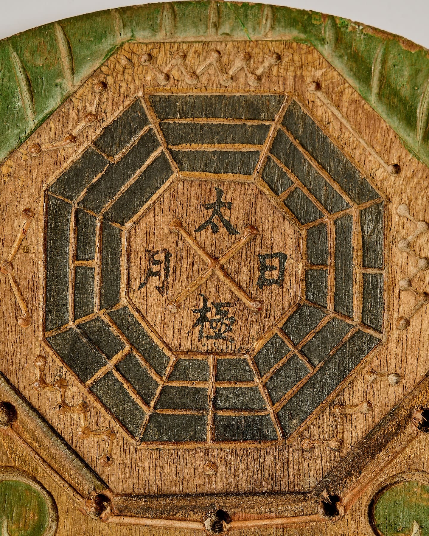 八卦劍獅牌・角度 6